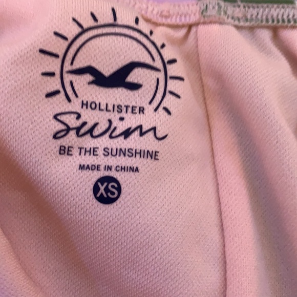 Striped Hollister one piece swimsuit xs - Picture 4 of 4